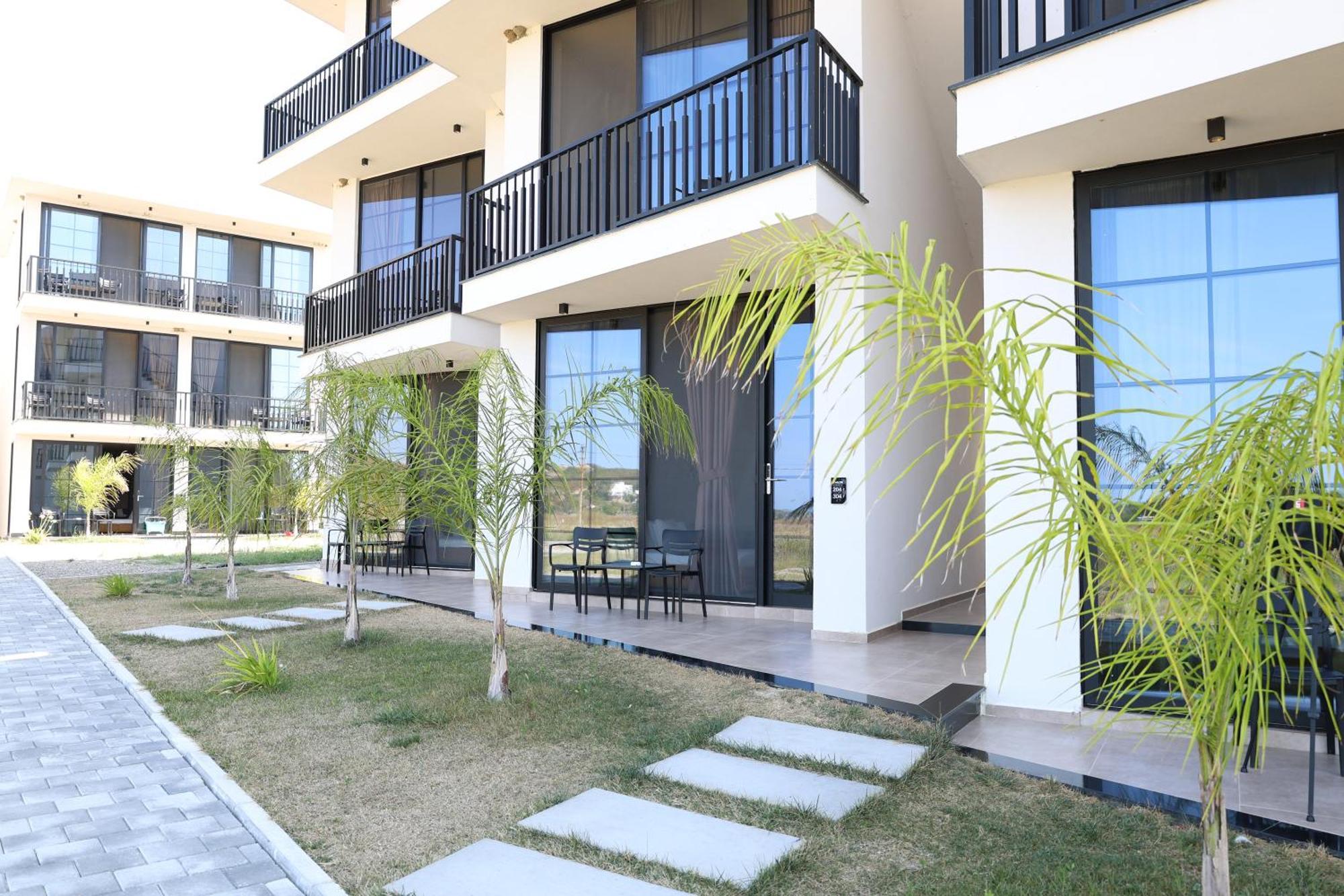 Posh Villas Rrogozhine Exterior photo