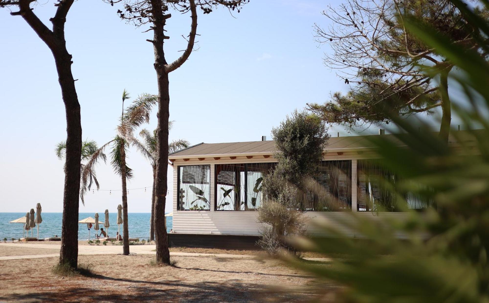 Posh Villas Rrogozhine Exterior photo